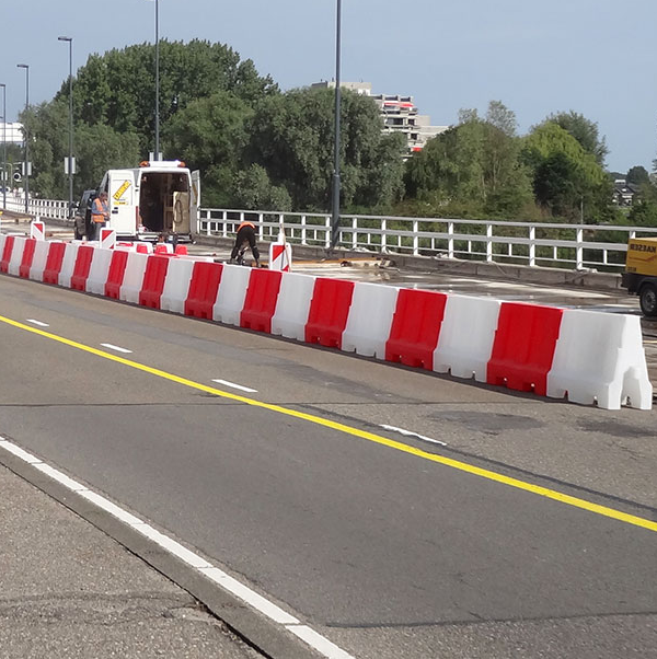 Barrier1200