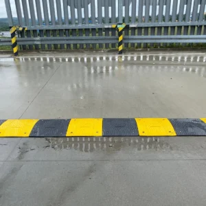 Verkeersdrempel 3 cm hoog complete set - Afbeelding 3
